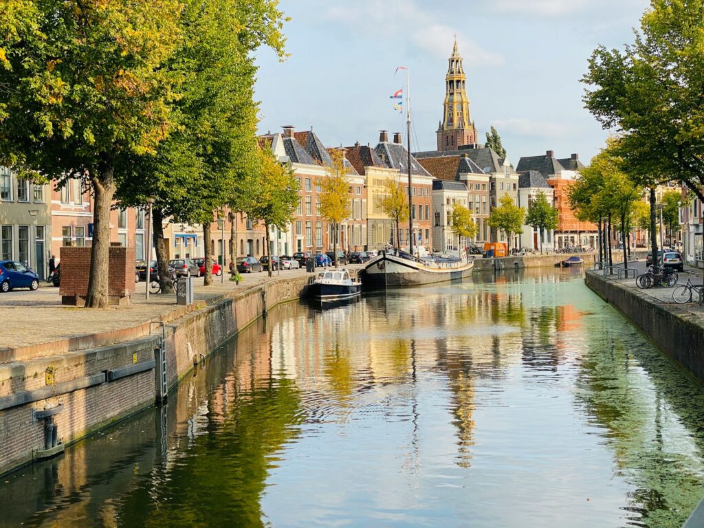 Hoe rijk is Alex Soze? Het verhaal achter zijn vermogen